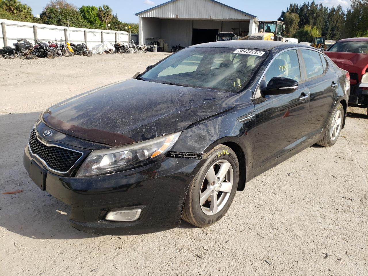 Photo 2 from auction – 2015 KIA OPTIMA LX with VIN 5XXGM4A7XFG441082