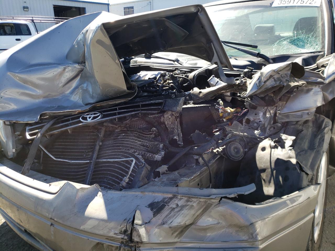 Photo 9 from auction – 1997 TOYOTA CAMRY CE with VIN 4T1BF22K6VU034926
