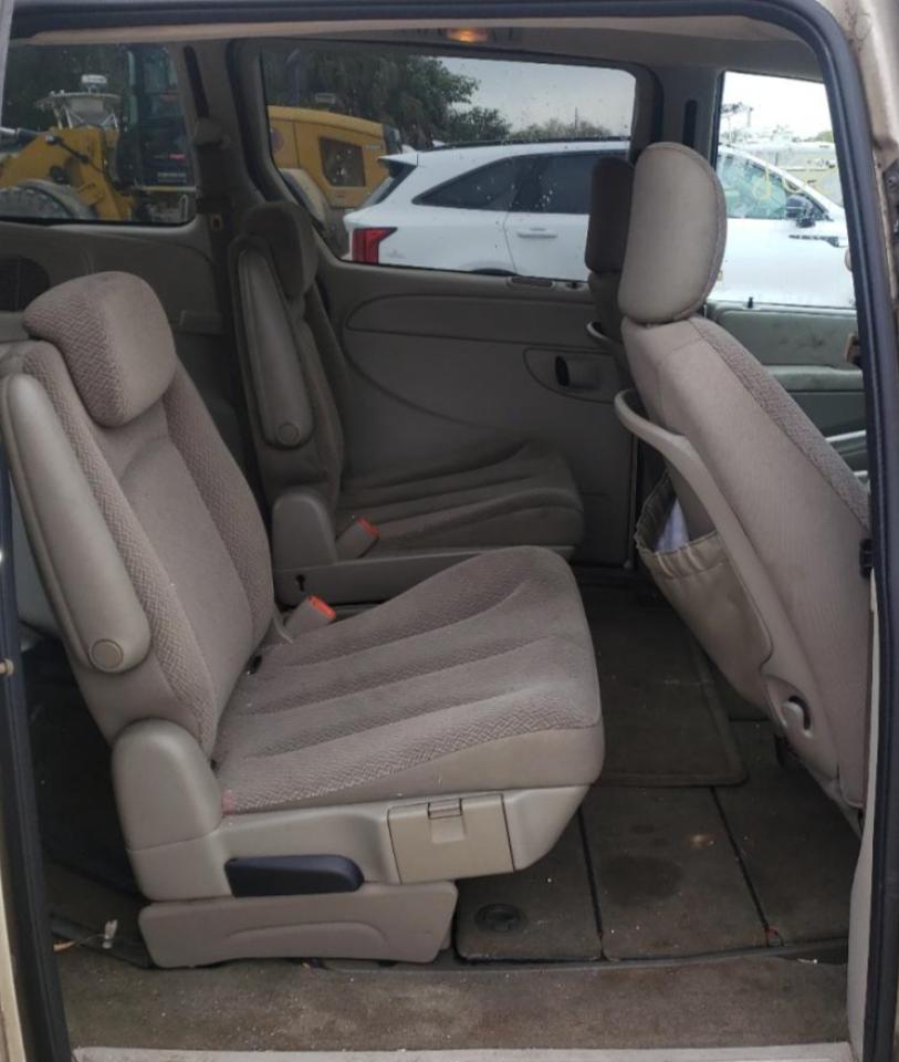 Photo 6 from auction – 2006 DODGE GRAND CARA with VIN 2D4GP44LX6R730215