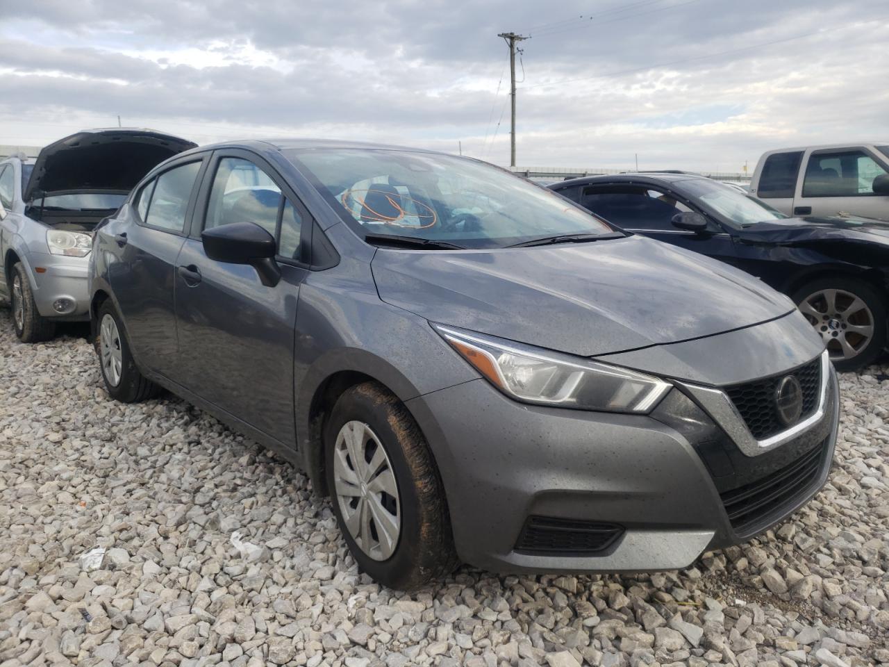 NISSAN VERSA S 2020 with VIN 3N1CN8DV1LL921432 - Photo from auction