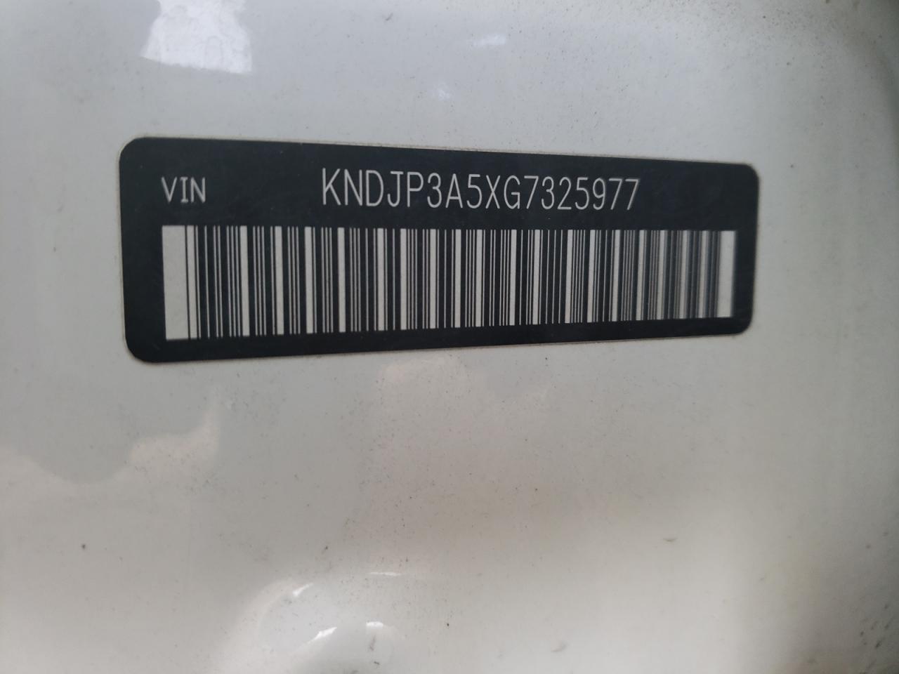 Photo 10 from auction – 2016 KIA SOUL + with VIN KNDJP3A5XG7325977