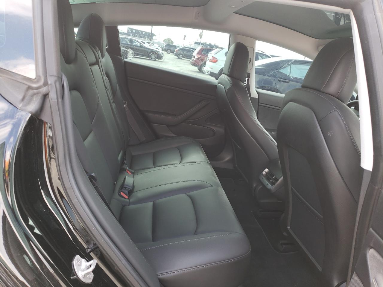 Photo 6 from auction – 2018 TESLA MODEL 3 with VIN 5YJ3E1EB8JF187652