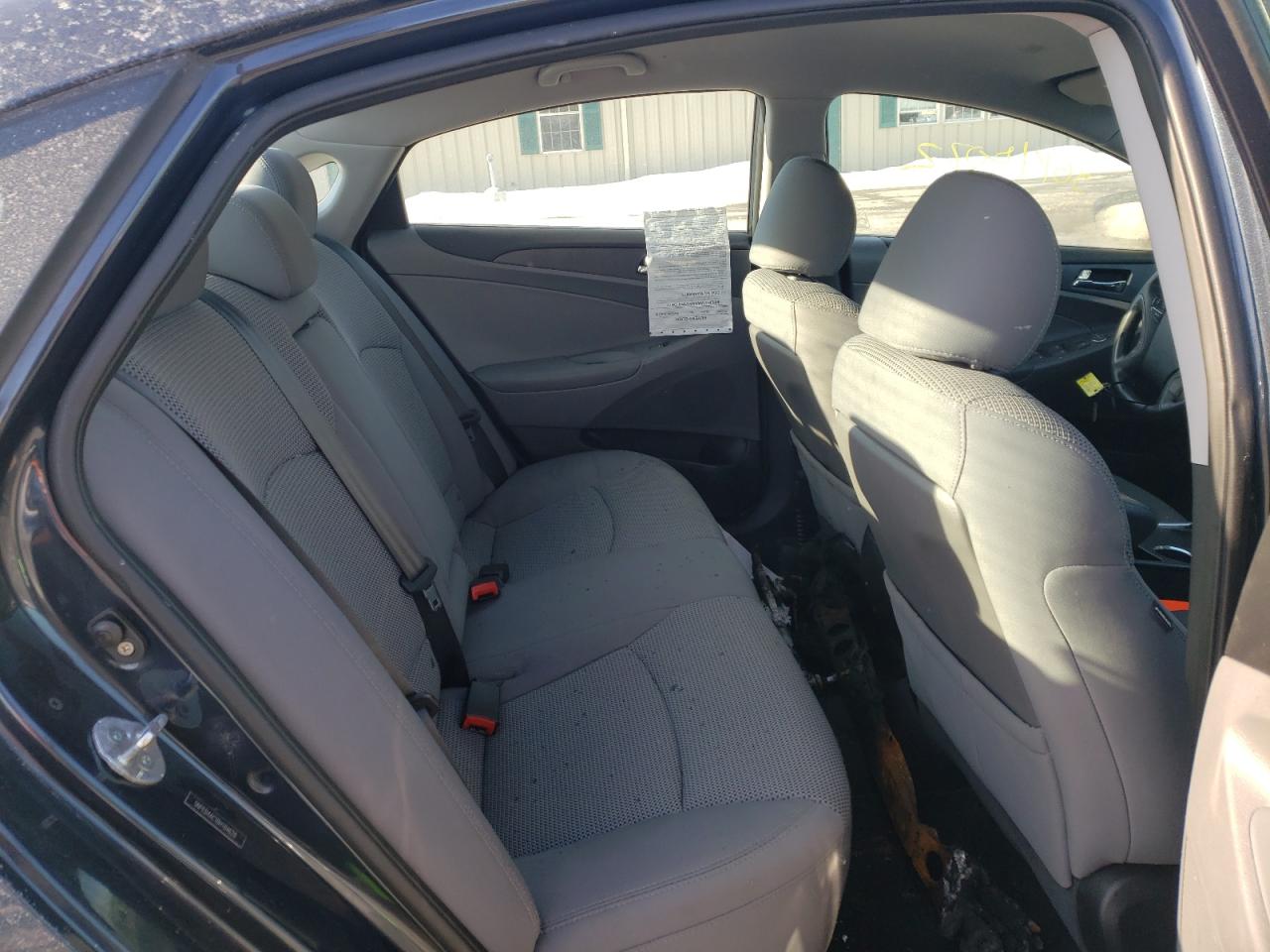 Photo 6 from auction – 2011 HYUNDAI SONATA GLS with VIN 5NPEB4AC1BH184628