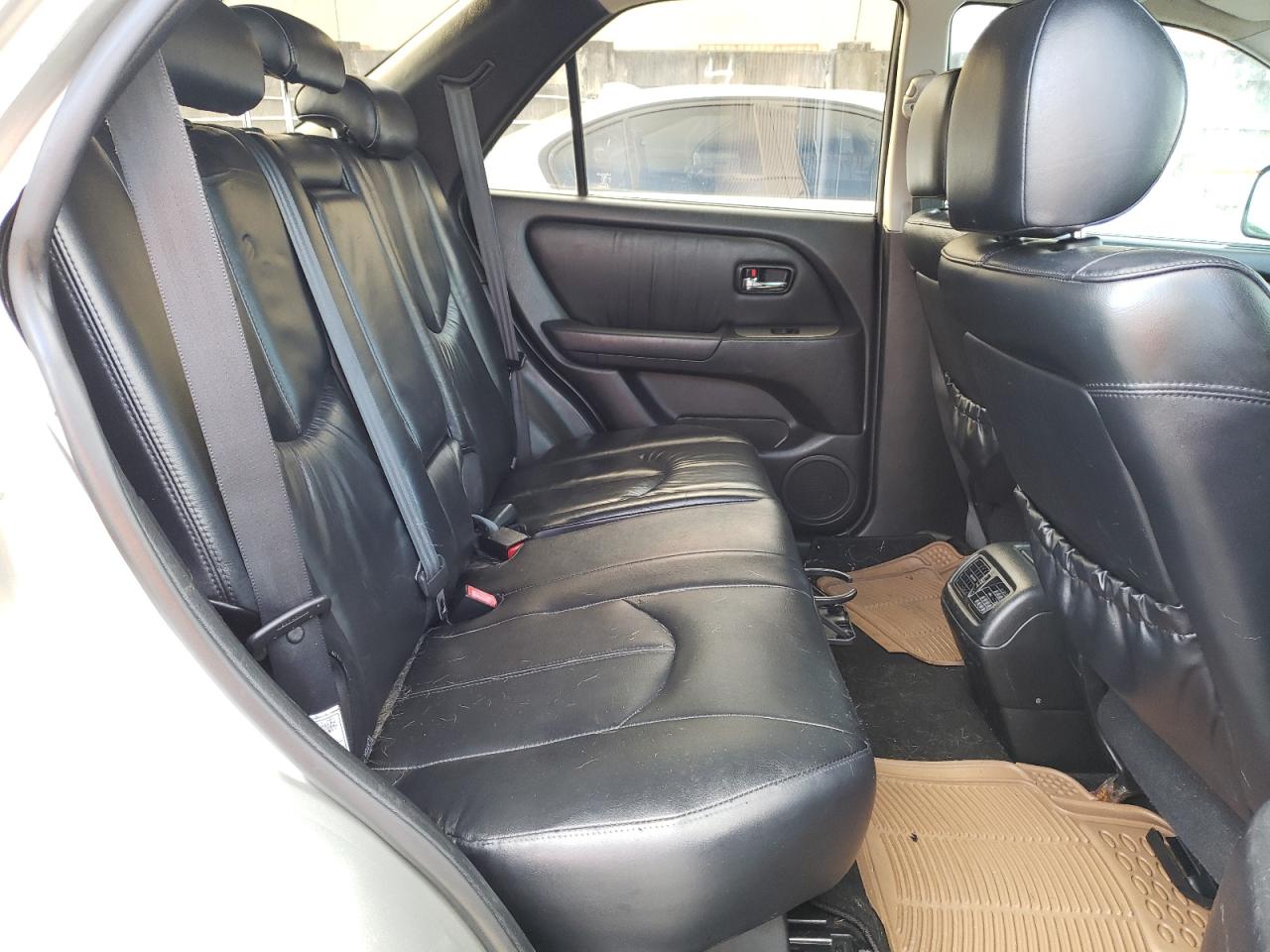 Photo 6 from auction – 2001 LEXUS RX 300 with VIN JTJHF10U310169440