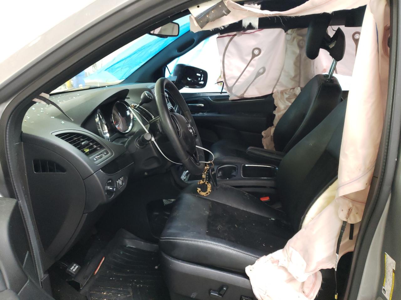 Photo 5 from auction – 2016 DODGE GRAND CARA with VIN 2C4RDGCG7GR146604