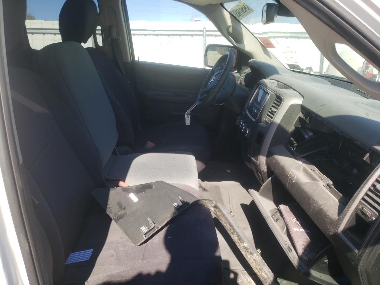 Photo 5 from auction – 2019 RAM 1500 CLASS with VIN 1C6RR7FT8KS720992