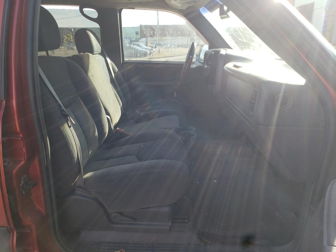 Photo 5 from auction – 2003 CHEVROLET AVALANCHE with VIN 3GNEK13TX3G159451