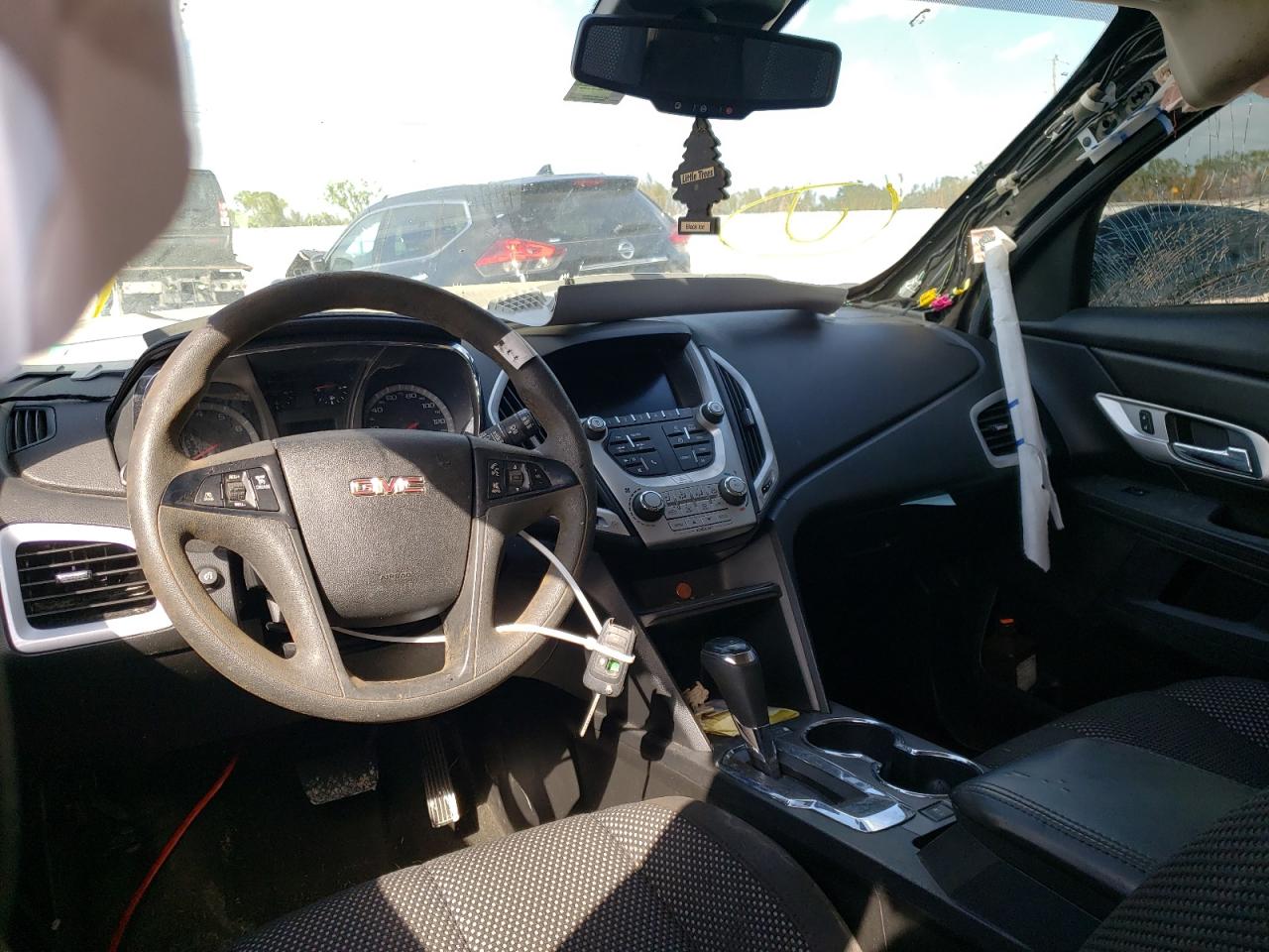 Photo 9 from auction – 2017 GMC TERRAIN SL with VIN 2GKALMEK2H6100203