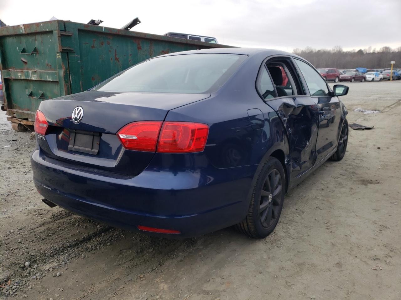 Photo 4 from auction – 2014 VOLKSWAGEN JETTA BASE with VIN 3VW1K7AJ2EM391135