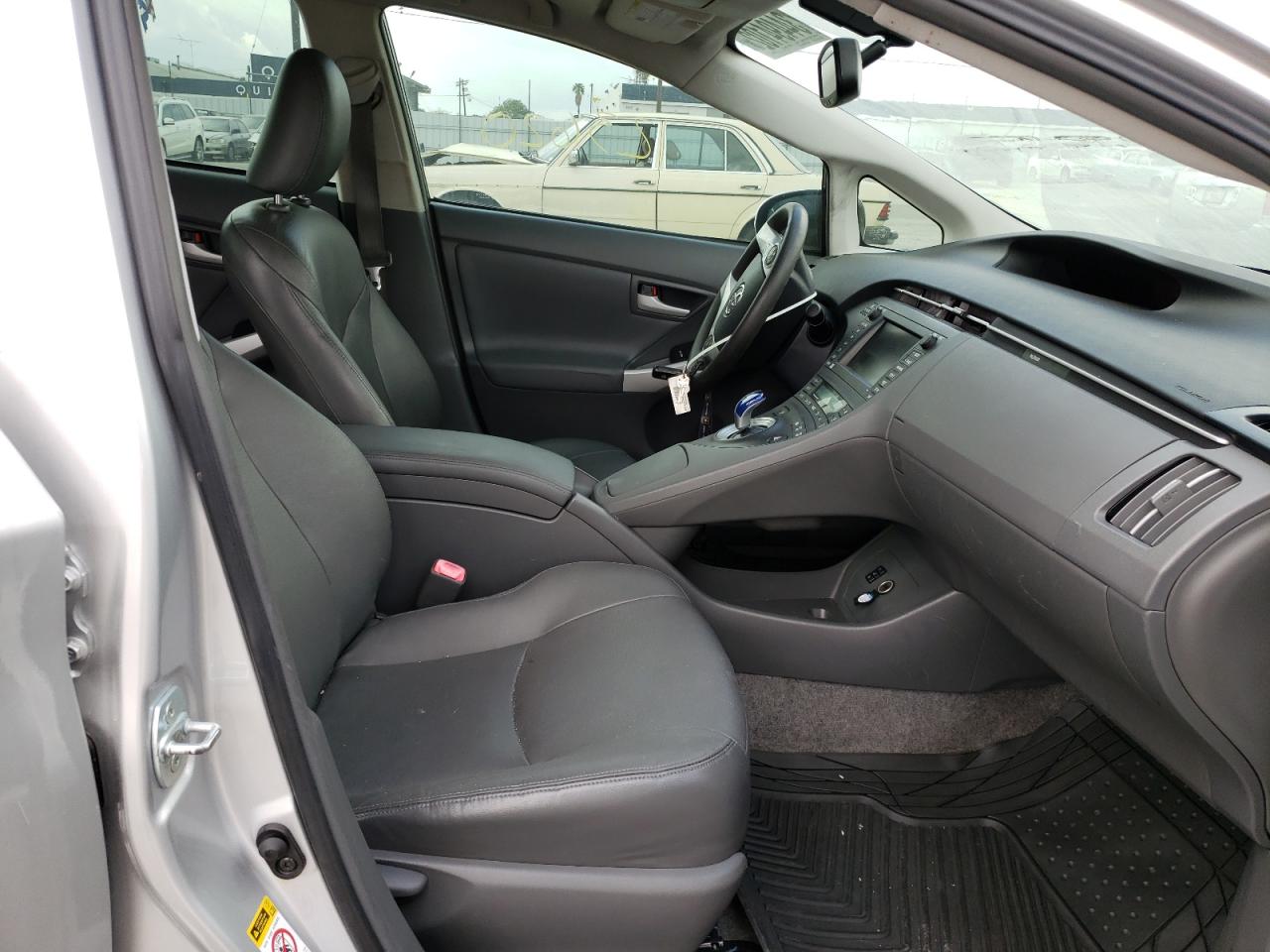 Photo 5 from auction – 2010 TOYOTA PRIUS with VIN JTDKN3DU9A0058439