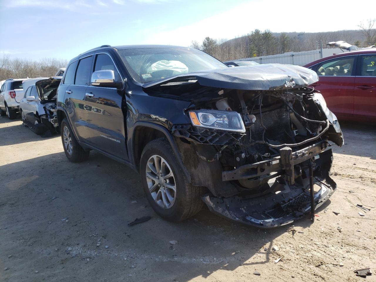 JEEP GRAND CHER 2015 with VIN 1C4RJFBG5FC812743 - Photo from auction