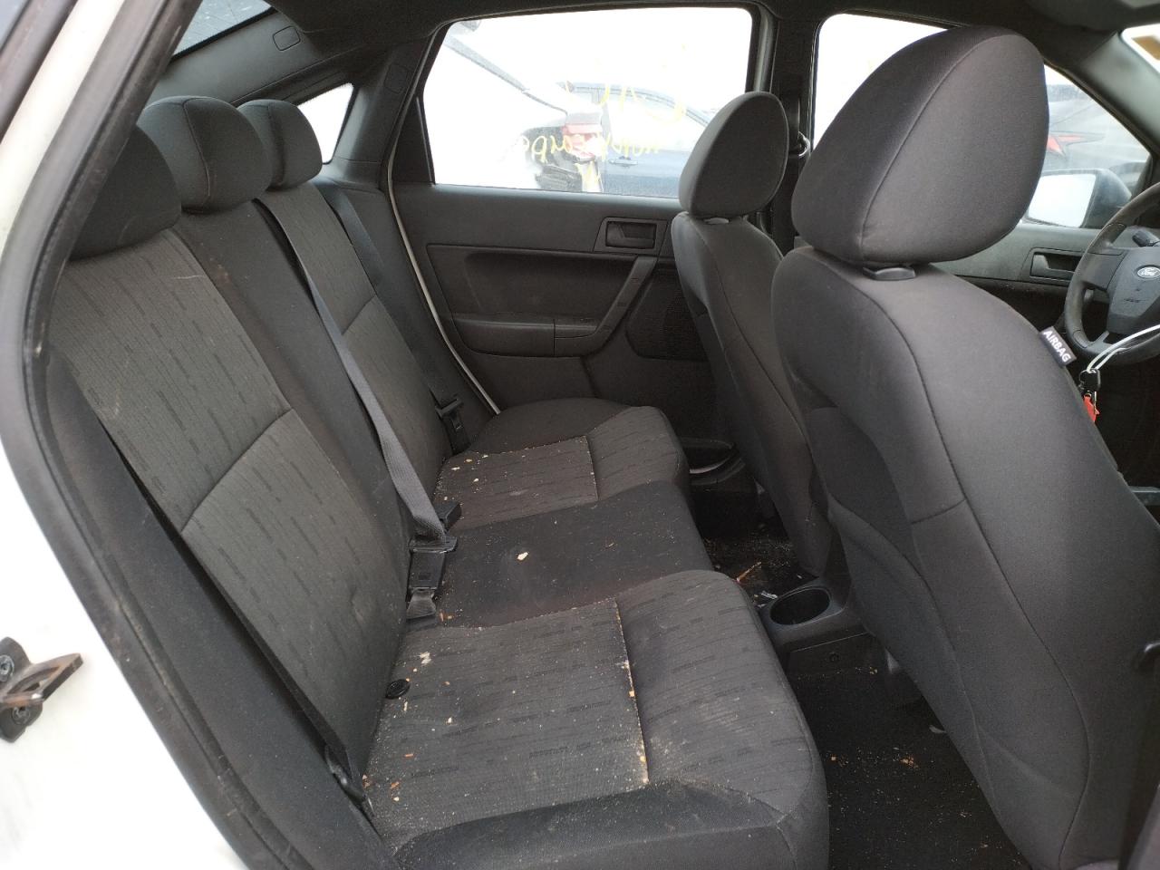 Photo 6 from auction – 2010 FORD FOCUS SE with VIN 1FAHP3FN4AW160020