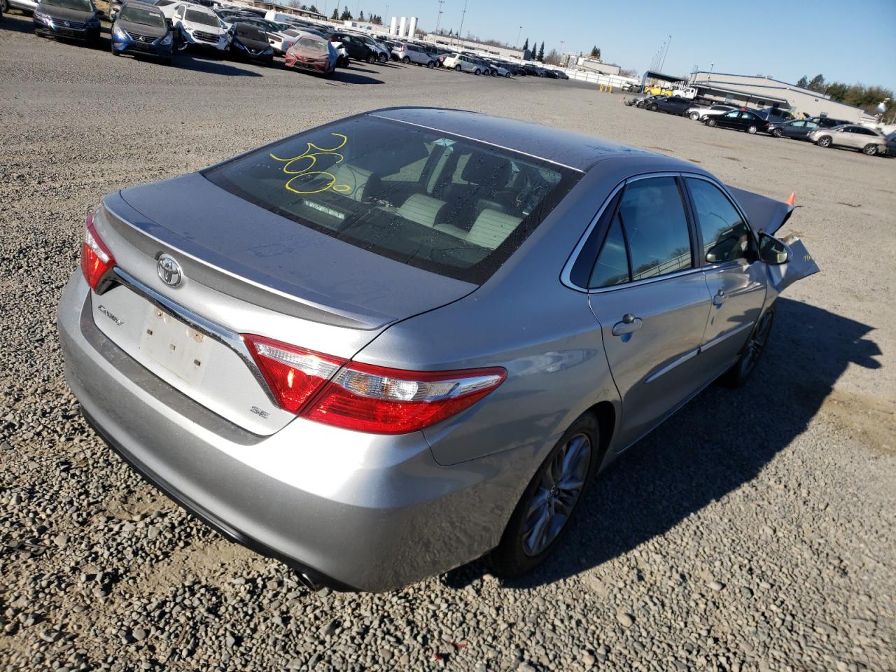 Photo 4 from auction – 2015 TOYOTA CAMRY LE with VIN 4T1BF1FK0FU023541
