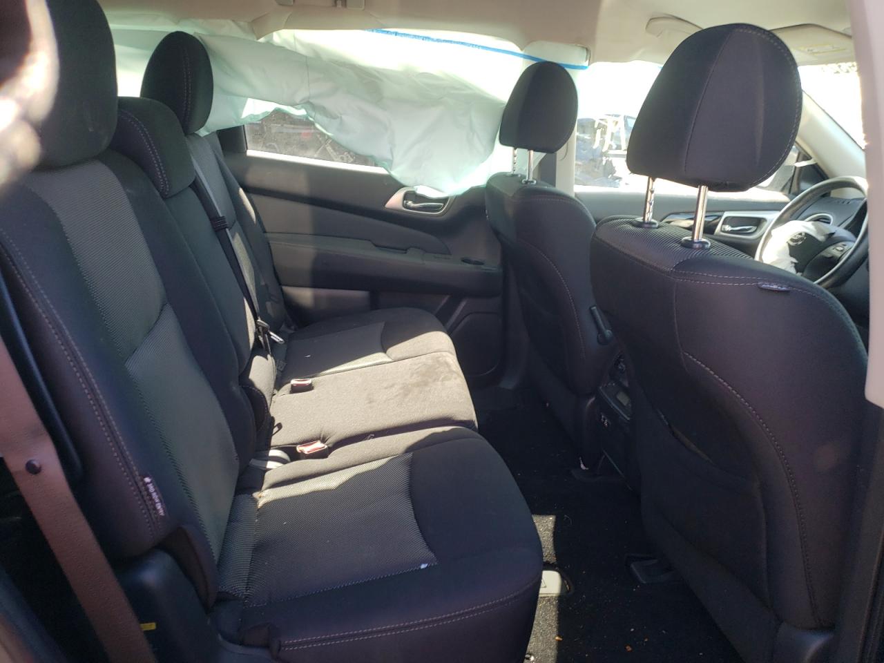Photo 6 from auction – 2020 NISSAN PATHFINDER with VIN 5N1DR2BM9LC629967