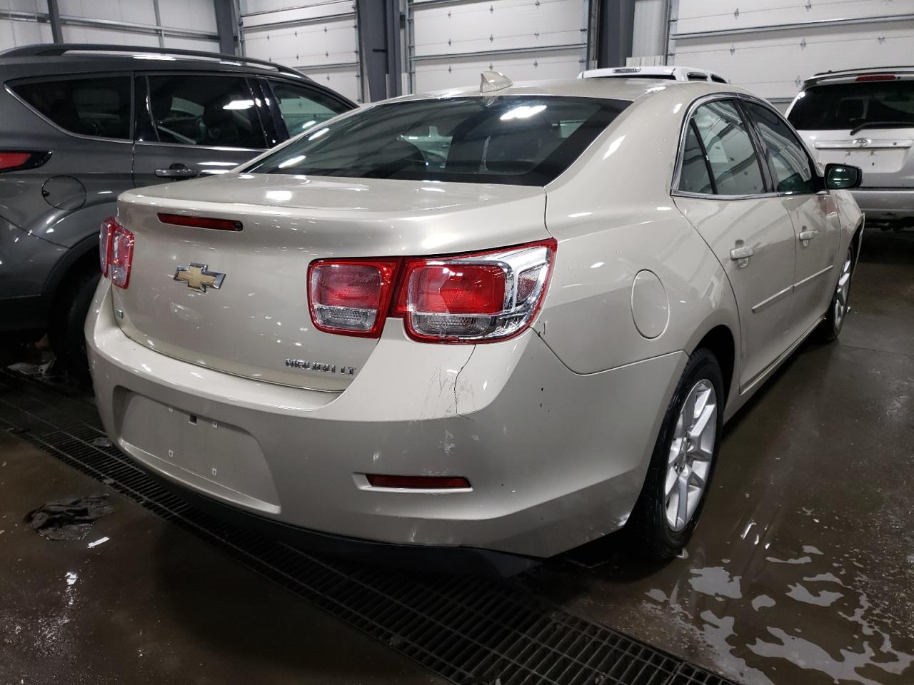 Photo 4 from auction – 2016 CHEVROLET MALIBU LIM with VIN 1G11C5SA1GF137043