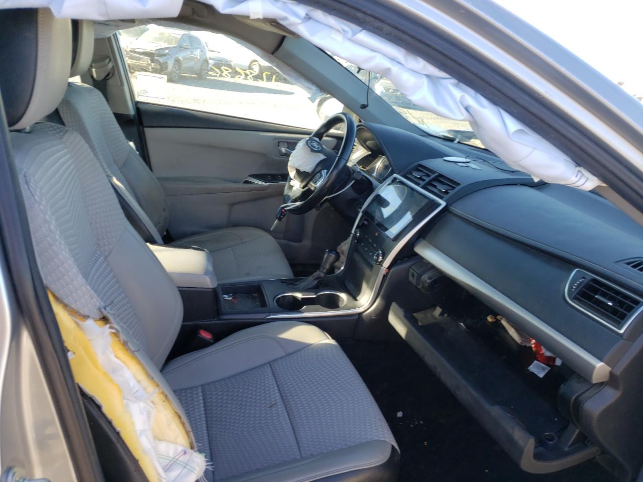 Photo 5 from auction – 2015 TOYOTA CAMRY LE with VIN 4T1BF1FK0FU023541