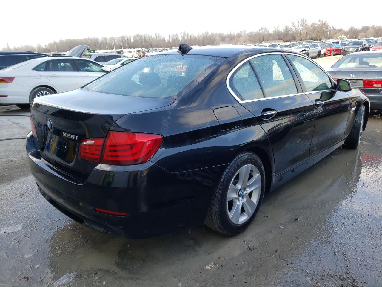 Photo 4 from auction – 2012 BMW 528 XI with VIN WBAXH5C53CDW10495
