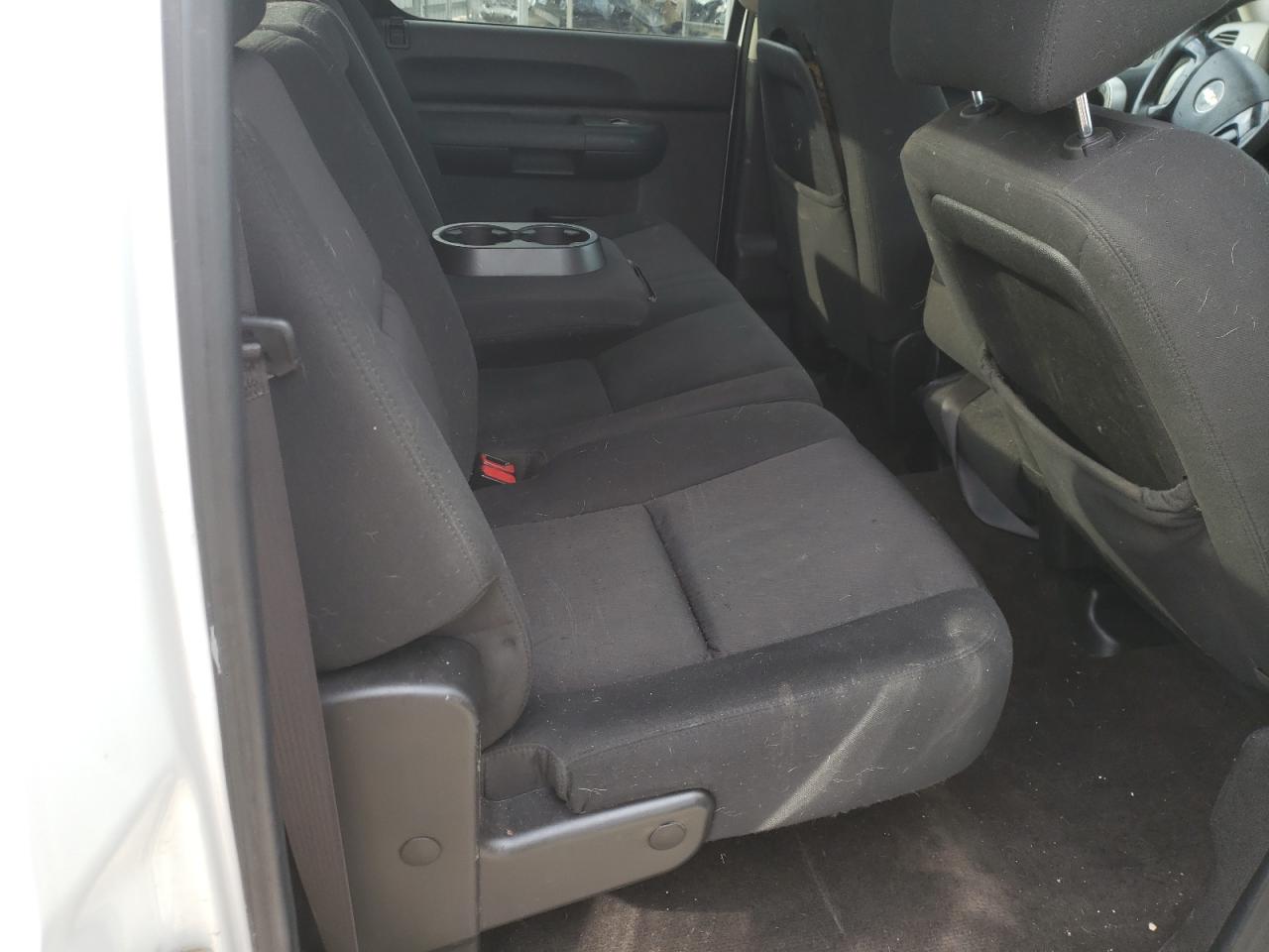 Photo 6 from auction – 2011 CHEVROLET SILVERADO with VIN 3GCPCREA2BG372045