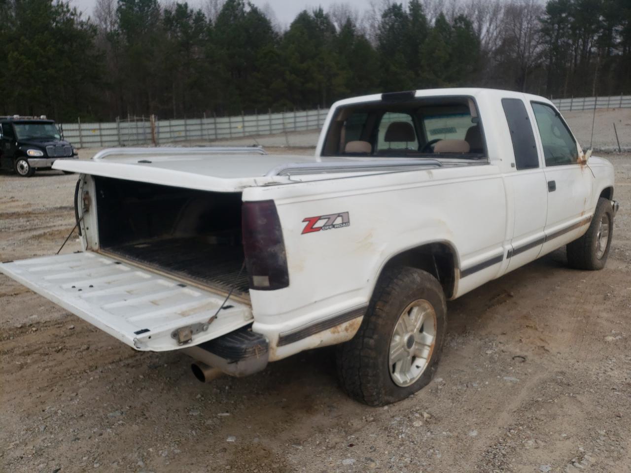 Photo 4 from auction – 1998 GMC SIERRA K15 with VIN 2GTEK19M9W1544800