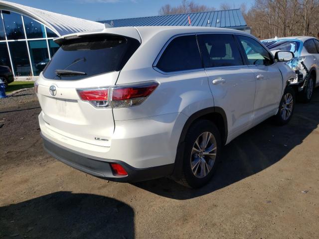 Photo 4 from auction – 2016 TOYOTA HIGHLANDER with VIN 5TDBKRFH2GS305558