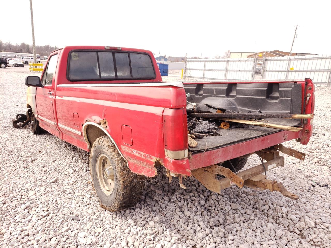 Photo 3 from auction – 1995 FORD F150 with VIN 1FTEF14H1SLB92167