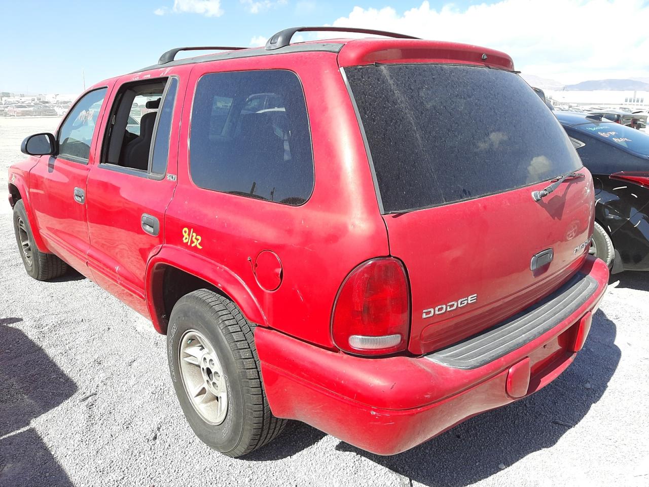 Photo 3 from auction – 2002 DODGE DURANGO SL with VIN 1B4HR48N12F120614