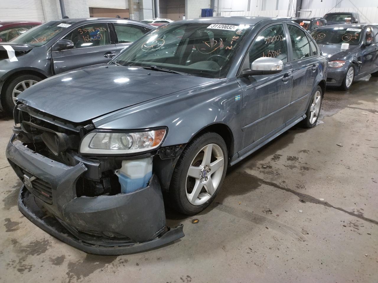 Photo 2 from auction – 2009 VOLVO S40 T5 with VIN YV1MH672492467163
