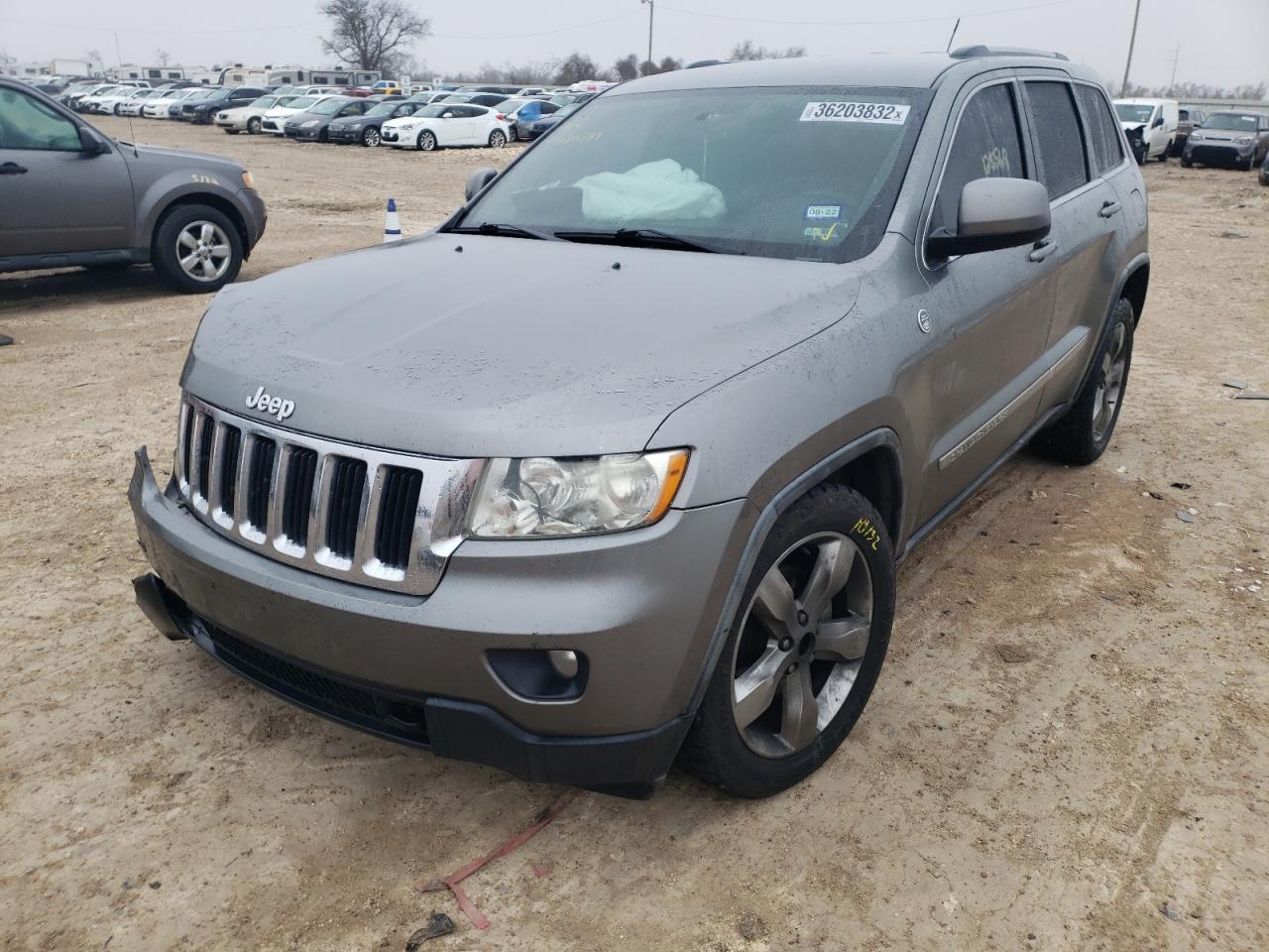 Photo 2 from auction – 2011 JEEP GRAND CHER with VIN 1J4RR4GG3BC680849