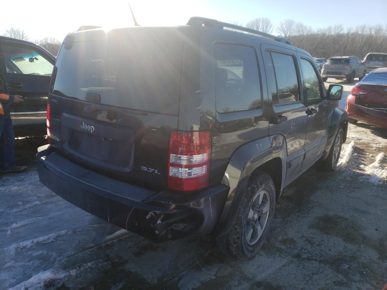 Photo 4 from auction – 2008 JEEP LIBERTY SP with VIN 1J8GN28K98W133214