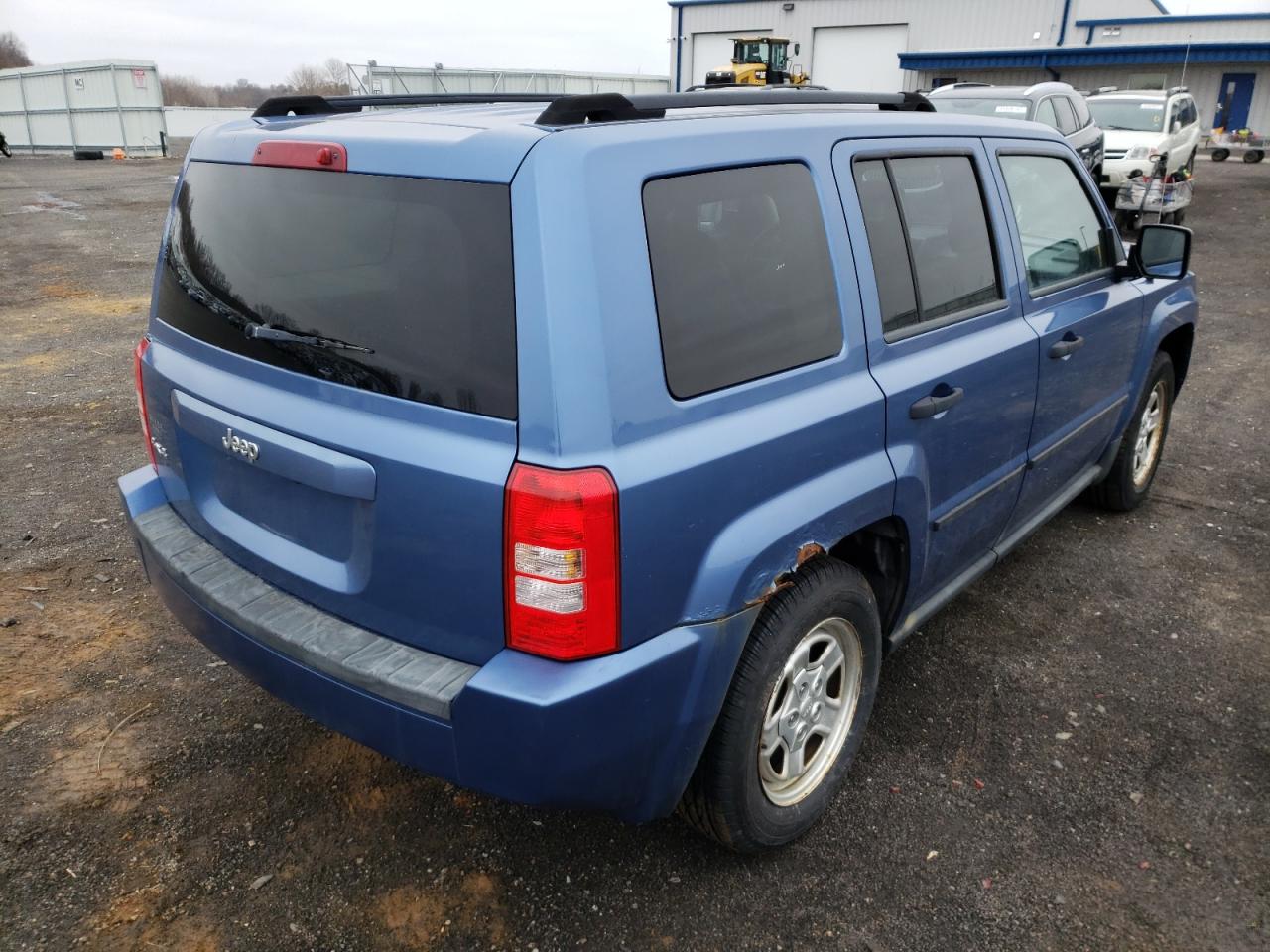 Photo 4 from auction – 2007 JEEP PATRIOT SP with VIN 1J8FF28W47D307535