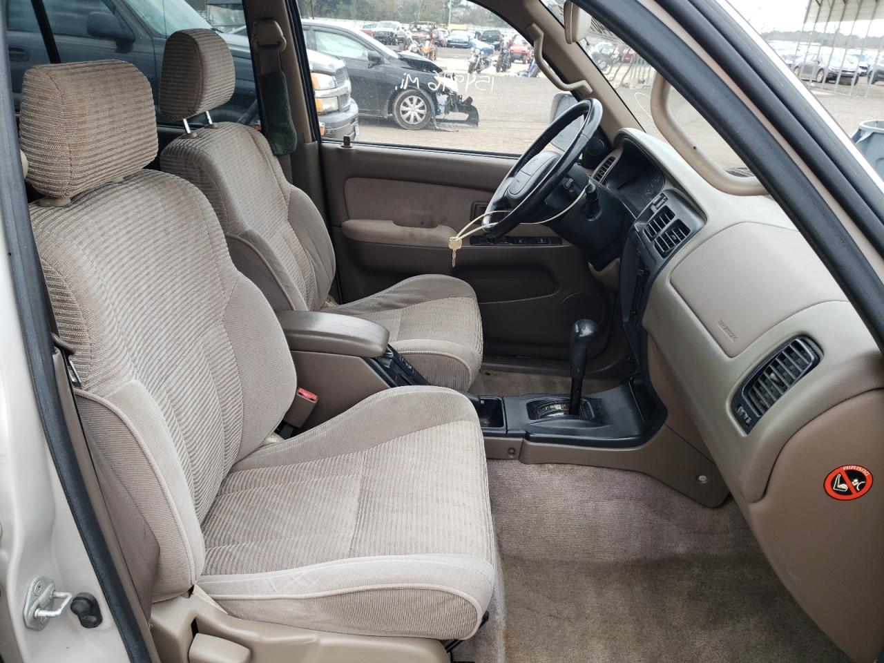 Photo 5 from auction – 1997 TOYOTA 4RUNNER SR with VIN JT3GN86R0V0033368