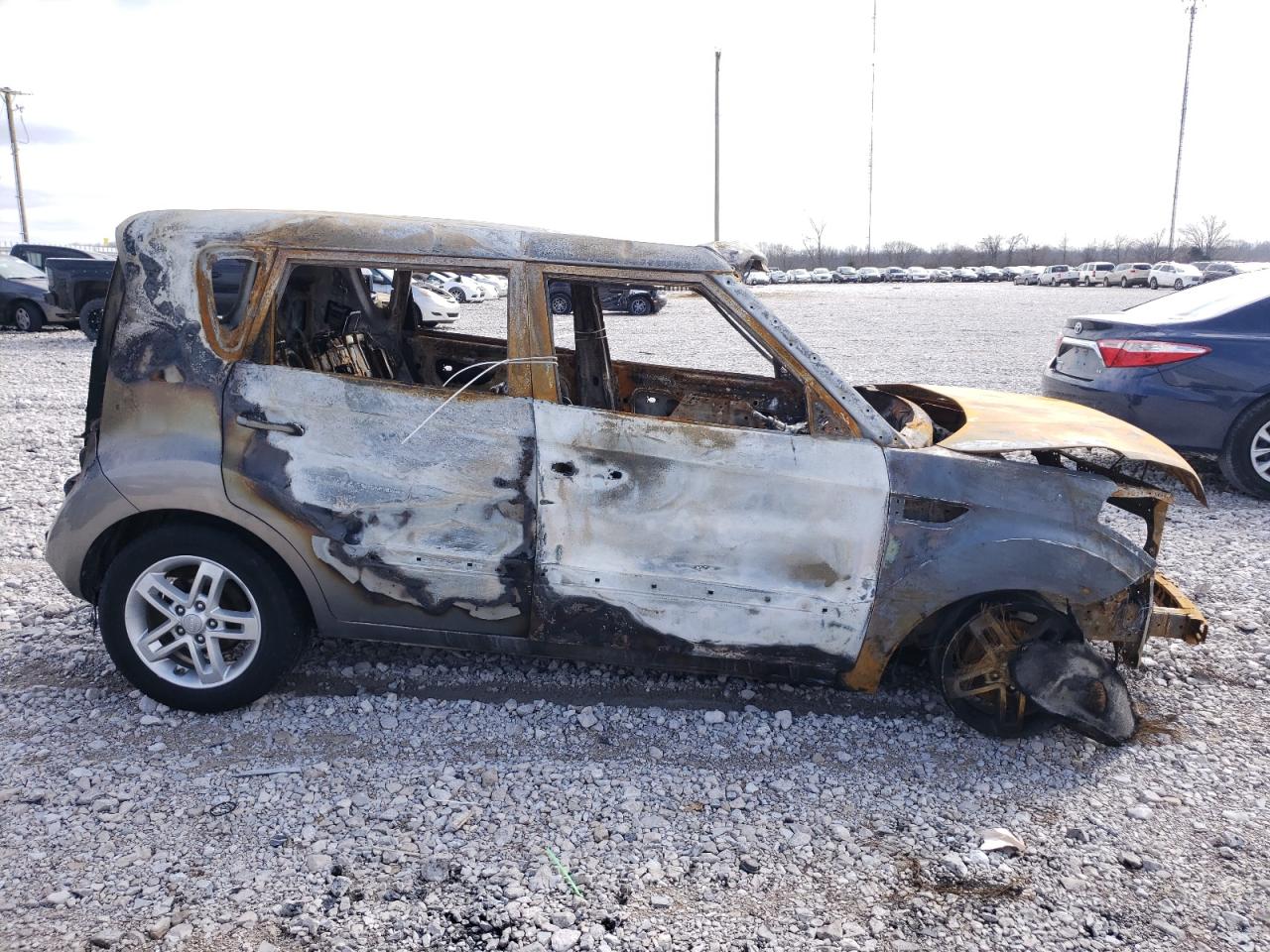 Photo 10 from auction – 2011 KIA SOUL + with VIN KNDJT2A23B7195741