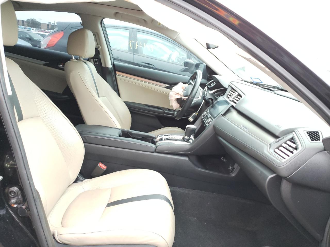 Photo 5 from auction – 2017 HONDA CIVIC EXL with VIN 19XFC1F76HE001300