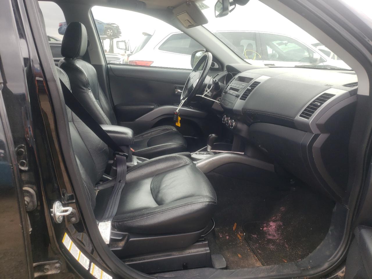 Photo 5 from auction – 2012 MITSUBISHI OUTLANDER with VIN JA4JS4AX0CU003201
