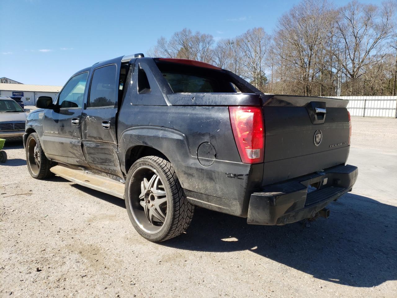 Photo 3 from auction – 2004 CADILLAC ESCALADE with VIN 3GYEK62N84G126856