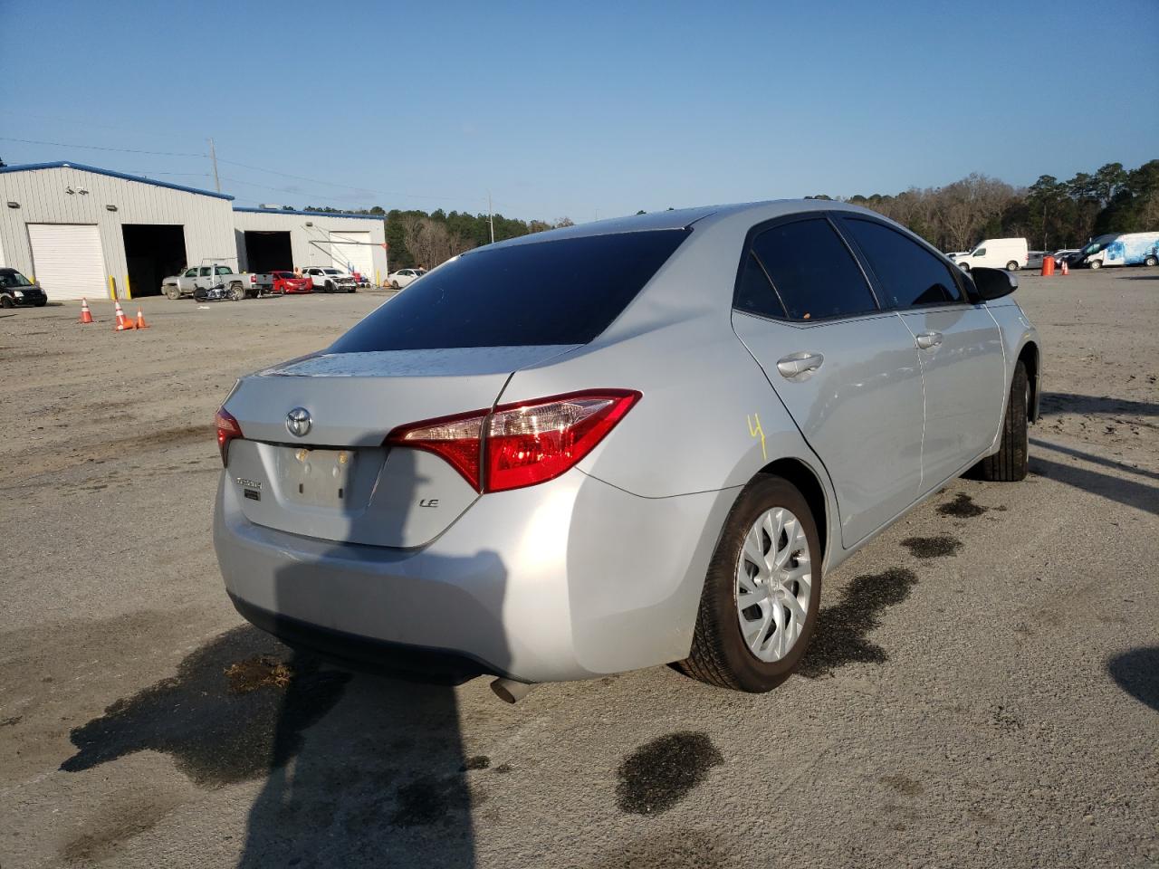 Photo 4 from auction – 2017 TOYOTA COROLLA L with VIN 2T1BURHE6HC777298