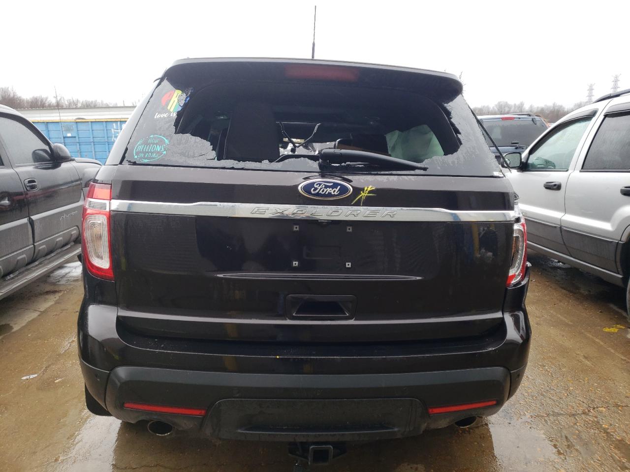 Photo 9 from auction – 2013 FORD EXPLORER L with VIN 1FM5K8F82DGA95908