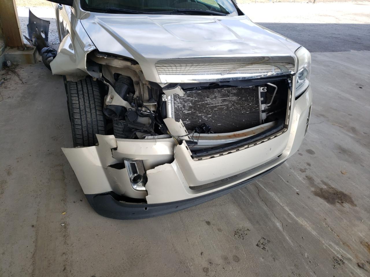 Photo 9 from auction – 2012 GMC TERRAIN SL with VIN 2GKFLUE5XC6309732
