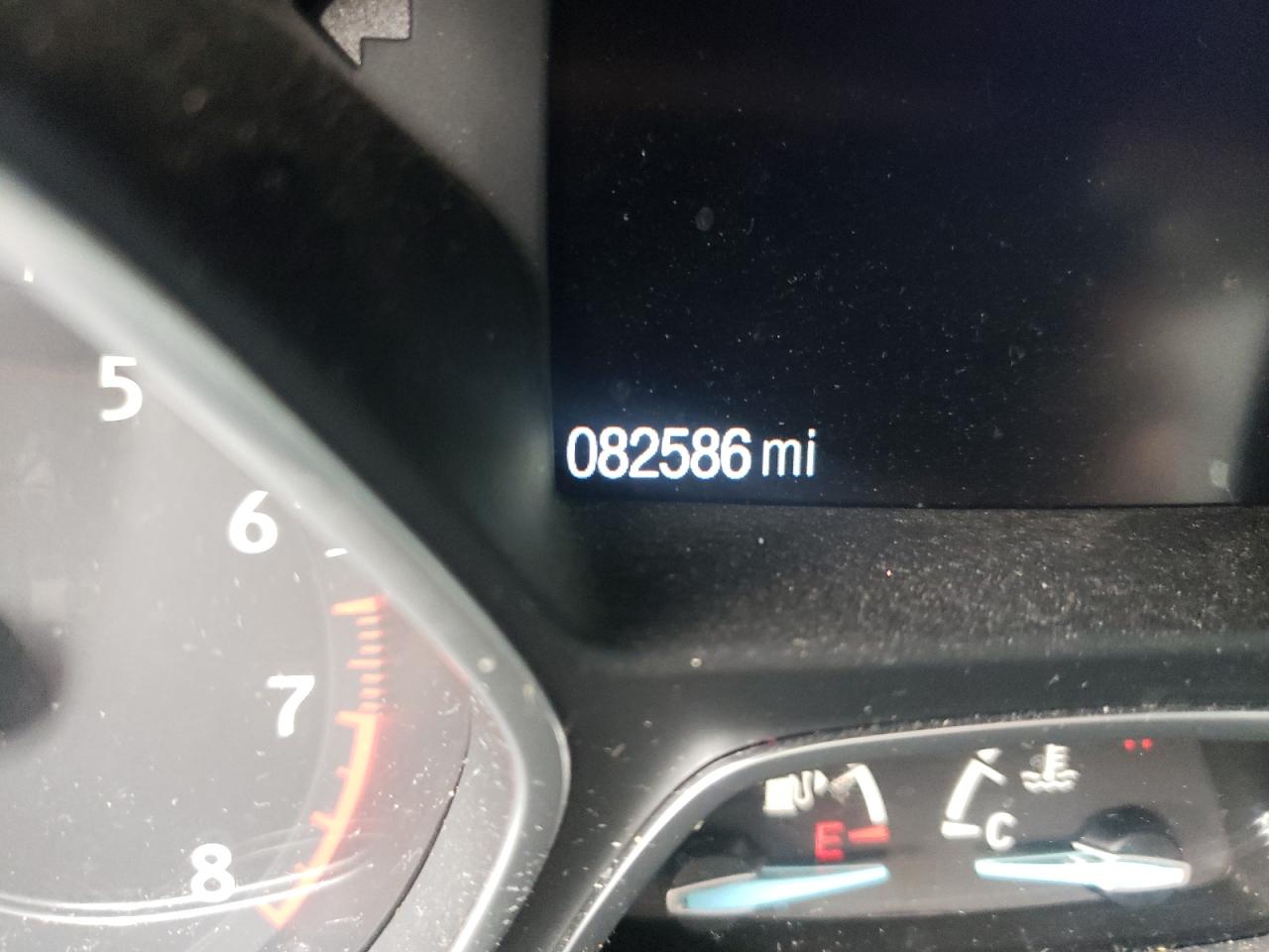 Photo 8 from auction – 2017 FORD ESCAPE TIT with VIN 1FMCU9J98HUB21961