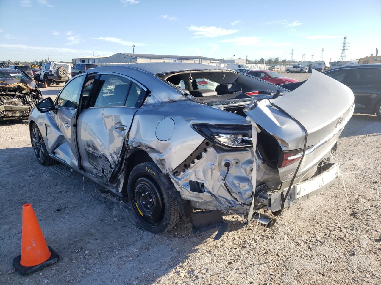 Photo 3 from auction – 2018 MAZDA 6 TOURING with VIN JM1GL1VM5J1312849
