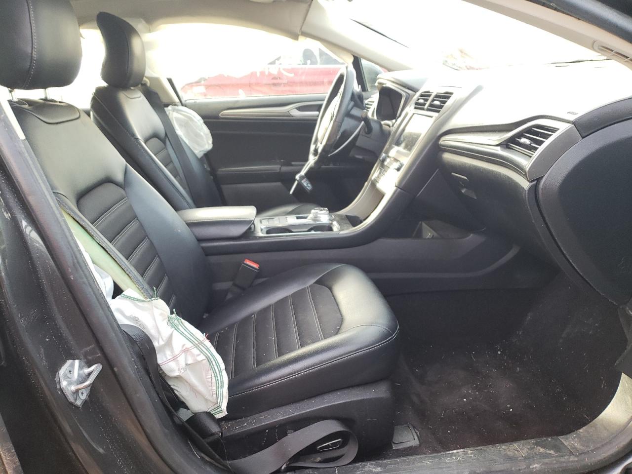 Photo 5 from auction – 2017 FORD FUSION SE with VIN 3FA6P0HD0HR249963