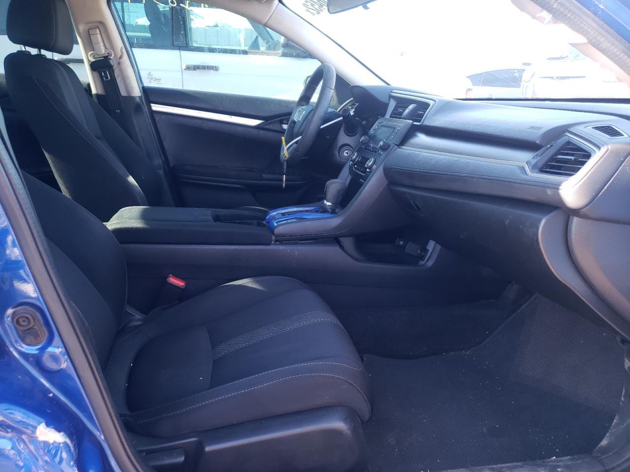 Photo 5 from auction – 2016 HONDA CIVIC LX with VIN 19XFC2F51GE014801