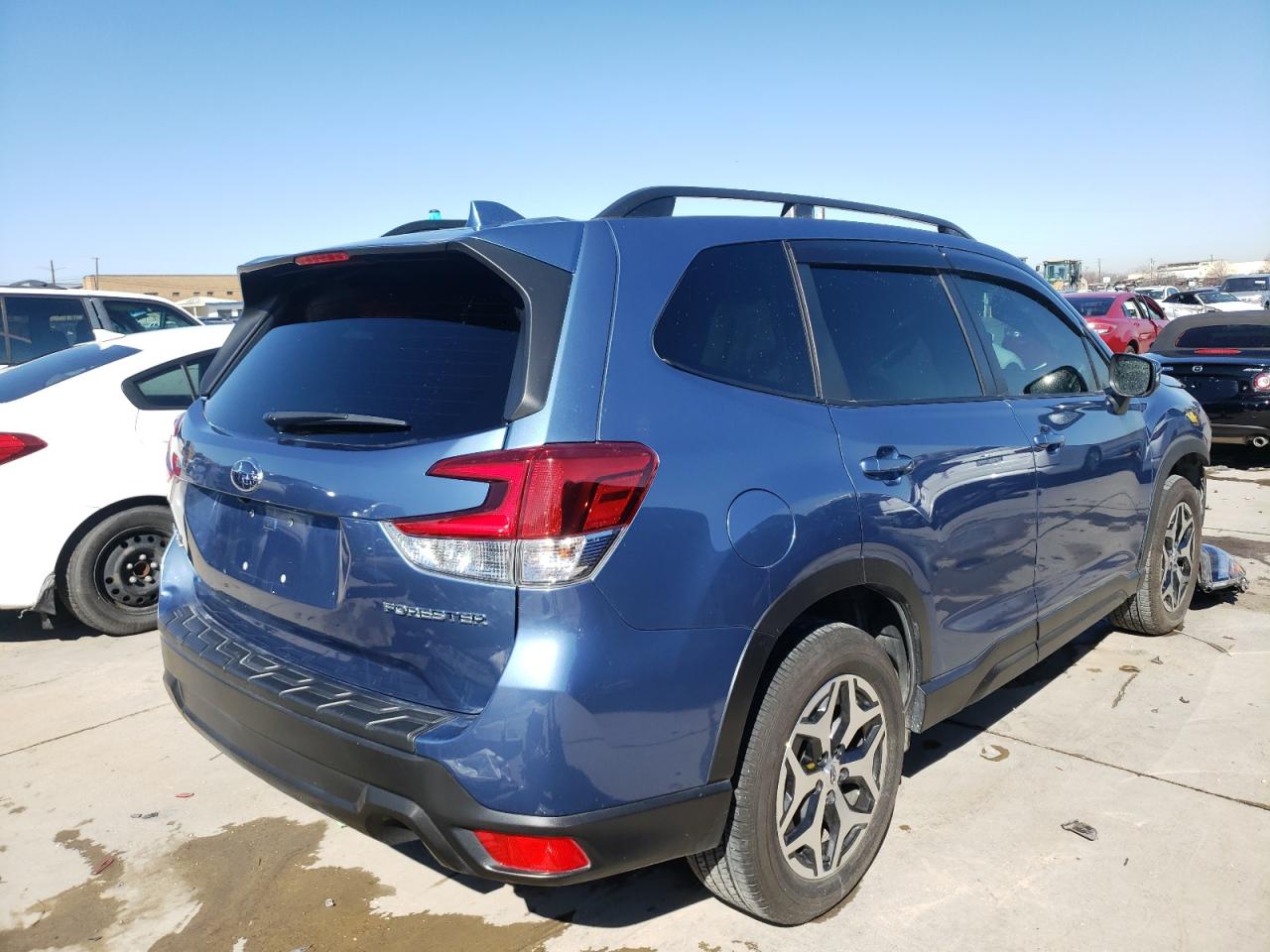 Photo 4 from auction – 2020 SUBARU FORESTER P with VIN JF2SKAJC5LH542963