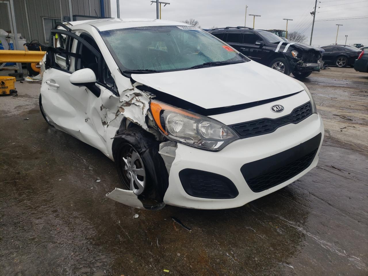 KIA RIO LX 2013 with VIN KNADM5A34D6157686 - Photo from auction