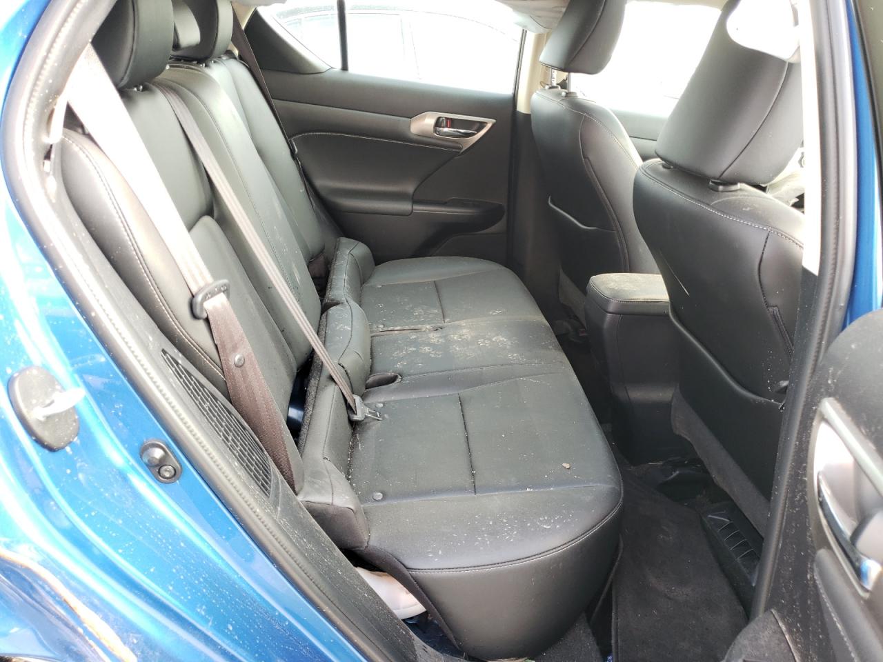 Photo 6 from auction – 2017 LEXUS CT 200 with VIN JTHKD5BHXH2296768