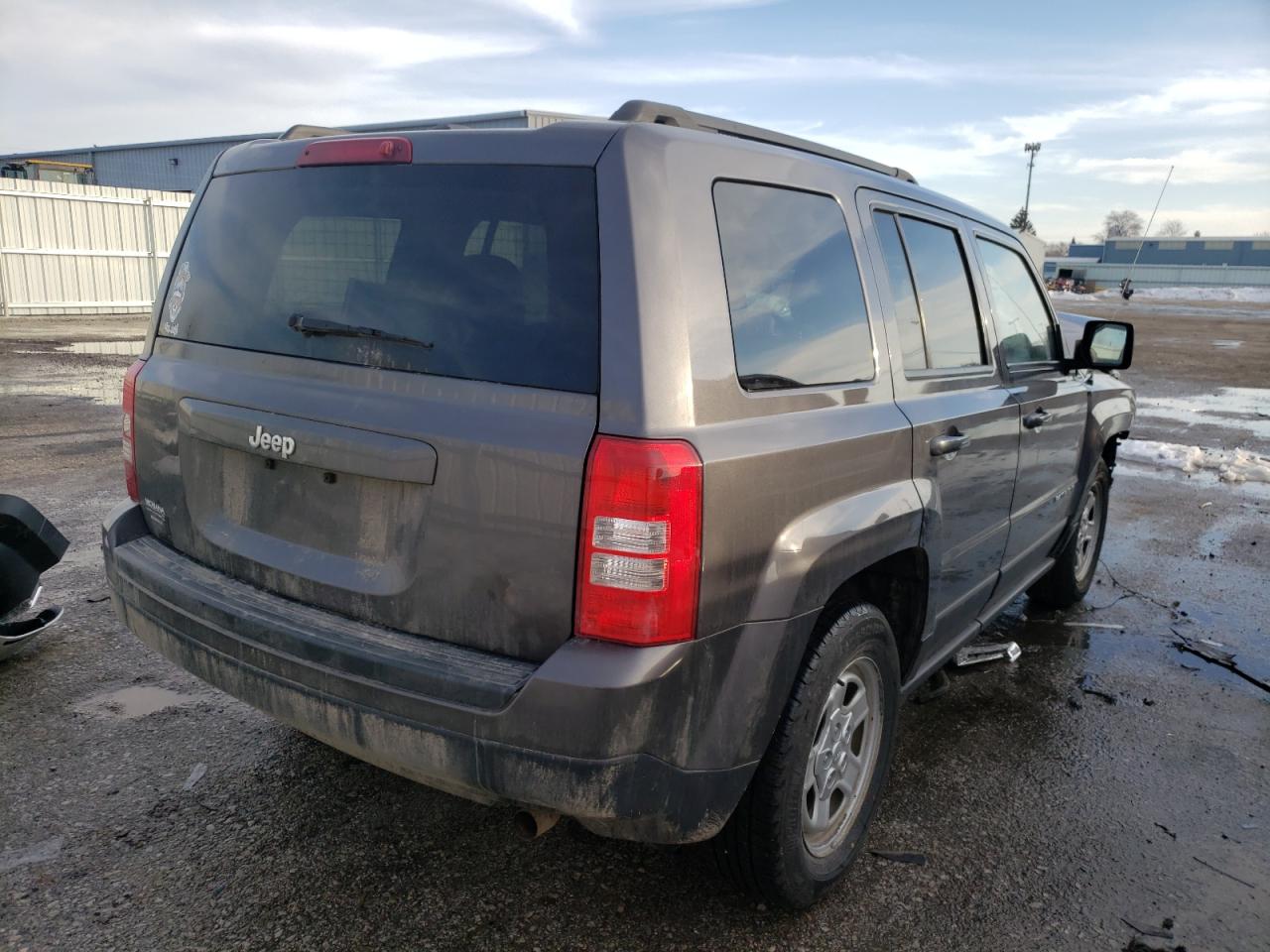 Photo 4 from auction – 2016 JEEP PATRIOT SP with VIN 1C4NJPBA6GD634076