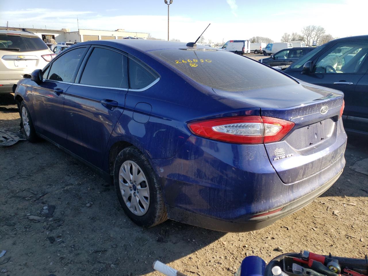 Photo 3 from auction – 2013 FORD FUSION S with VIN 3FA6P0G79DR266850