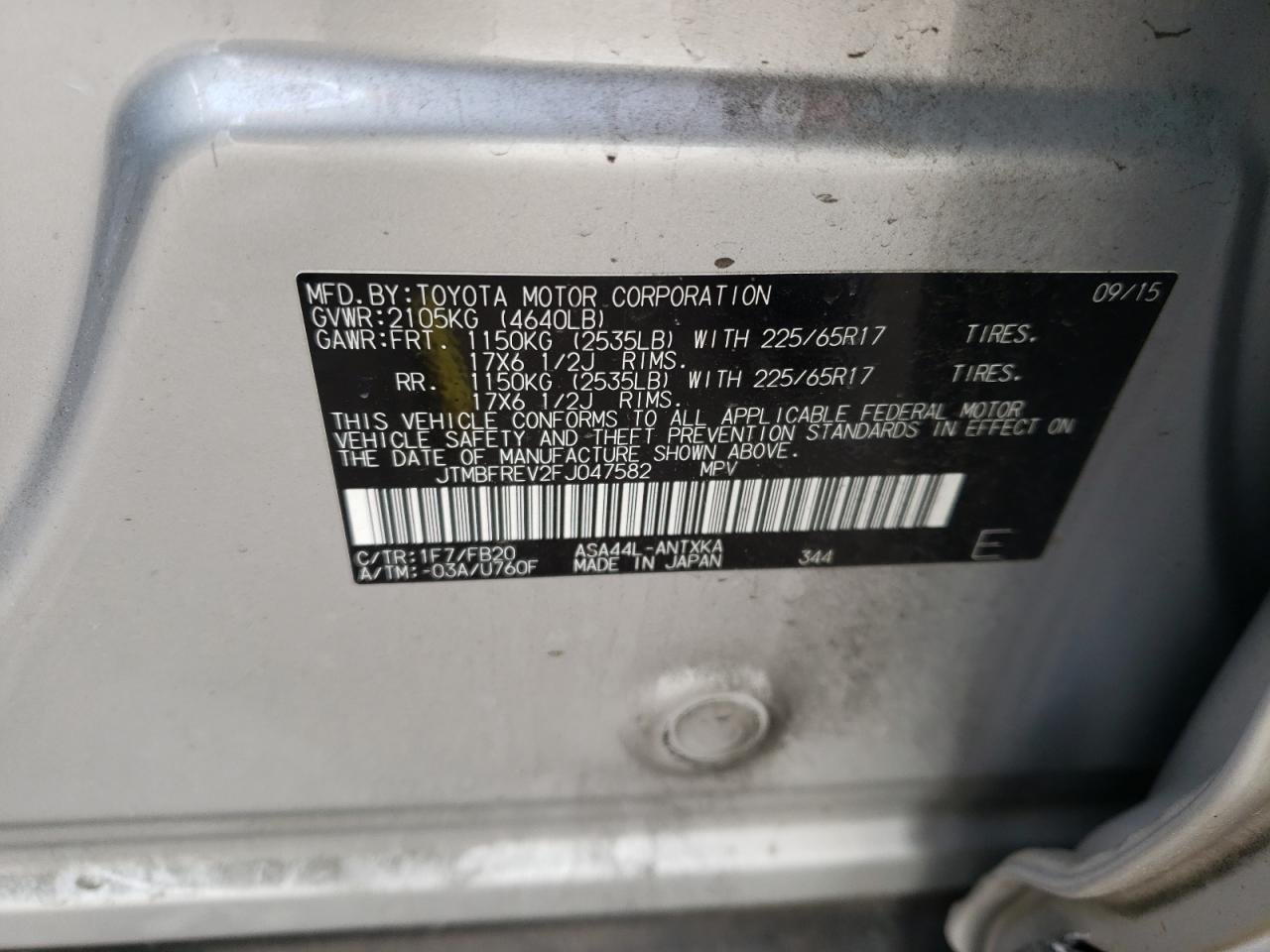 Photo 10 from auction – 2015 TOYOTA RAV4 LE with VIN JTMBFREV2FJ047582
