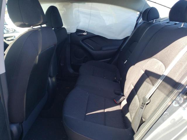 Photo 6 from auction – 2016 KIA FORTE LX with VIN KNAFK4A60G5554129