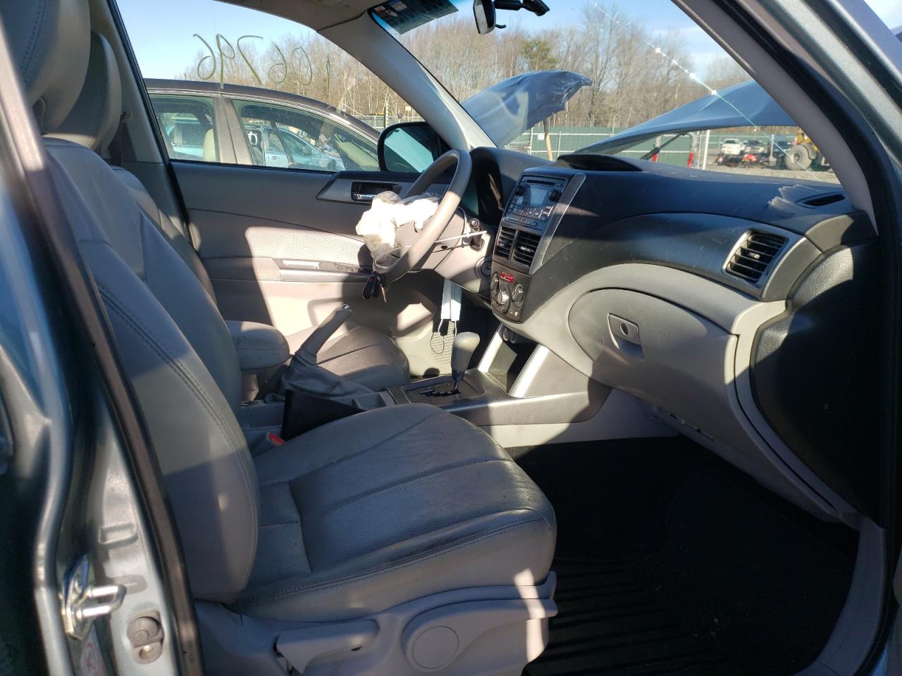 Photo 5 from auction – 2012 SUBARU FORESTER 2 with VIN JF2SHADC0CH444255